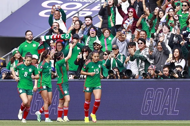 México está en semis de Copa Oro W con victoria apretada ante Paraguay