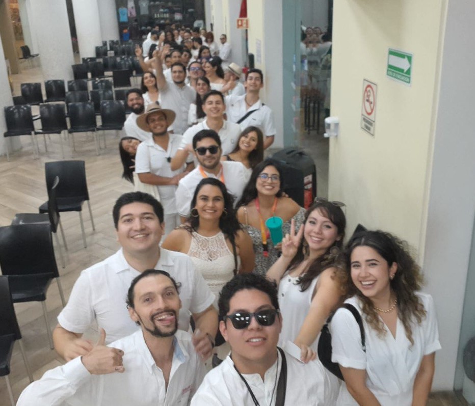 Previo a la fiesta rompehielos Semana Mundial Rotaract 2024 Puerto Vallarta