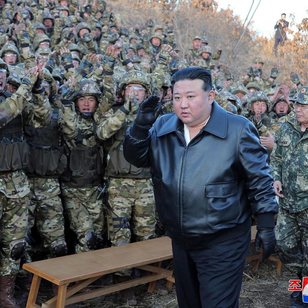El régimen de Kim Jong-un realizó ejercicios de artillería y aseguró que Corea del Sur planea una invasión