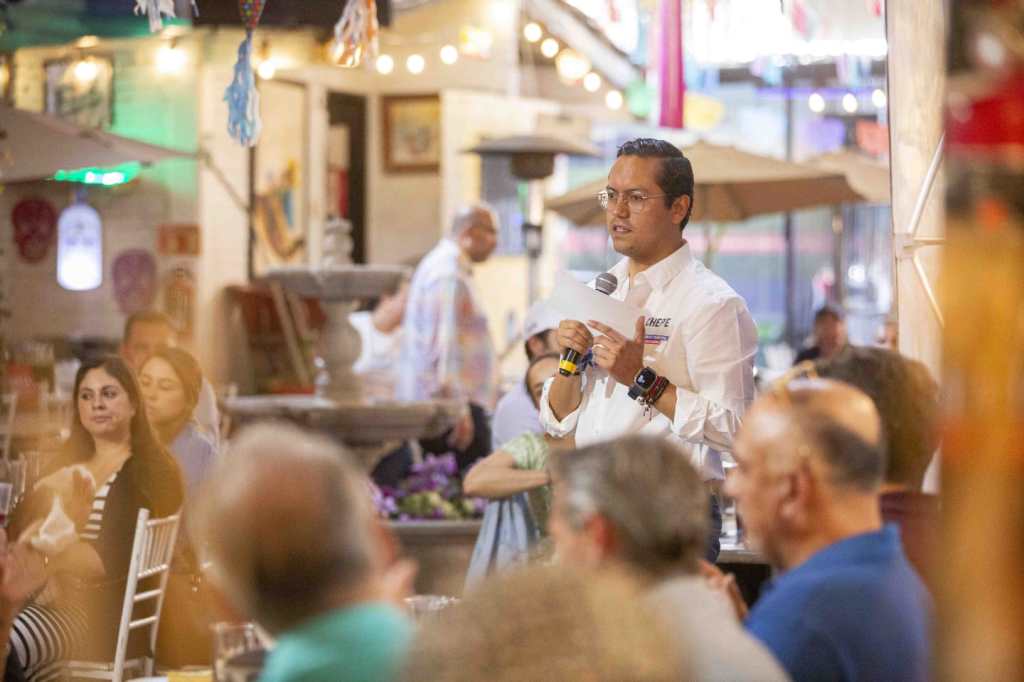 Juntos, vamos a detonar la industria restaurantera: Chepe Guerrero